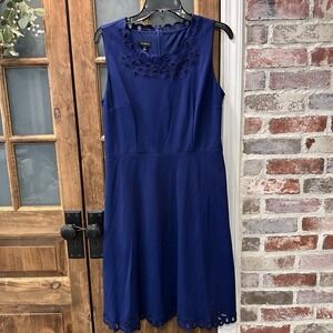 Talbots Eyelet Embroidery Dress Sheath Navy Blue Sz 8 Career Preppy‎ Classic